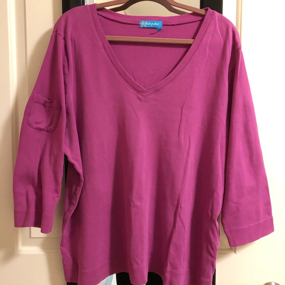 Tee shirt